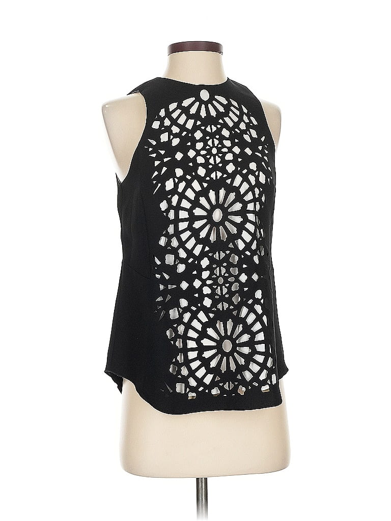 Pre-owned Vince Camuto Sleeveless Blouse In Black