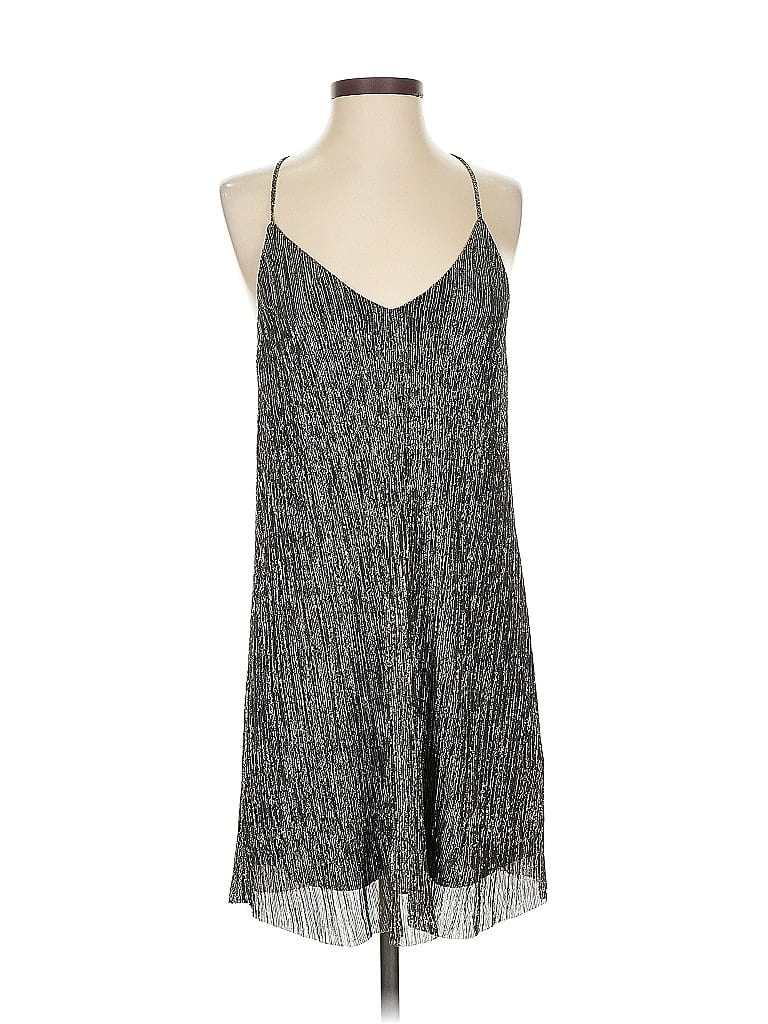 Pre-owned Forever 21 Contemporary Casual Dress In Silver