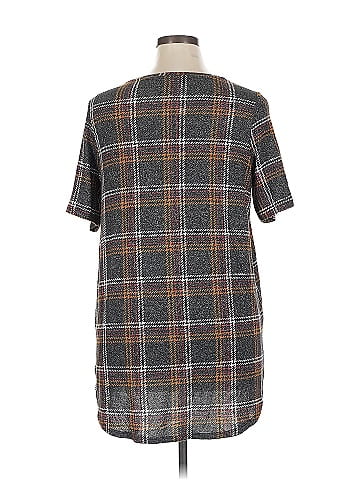 24/7 Maurices Short Sleeve T-Shirt (view 2)