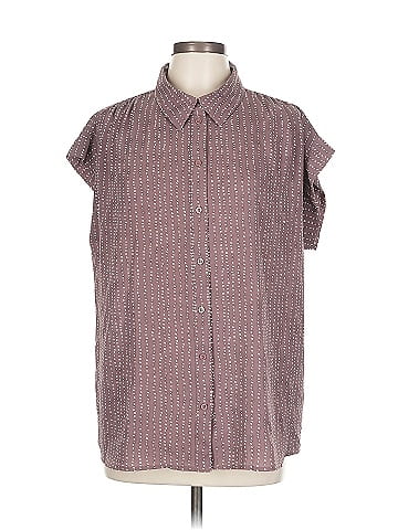 14th & Union Short Sleeve Blouse (view 1)