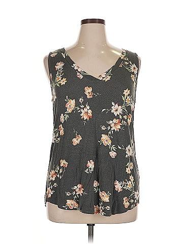 24/7 Maurices Sleeveless T-Shirt (view 1)