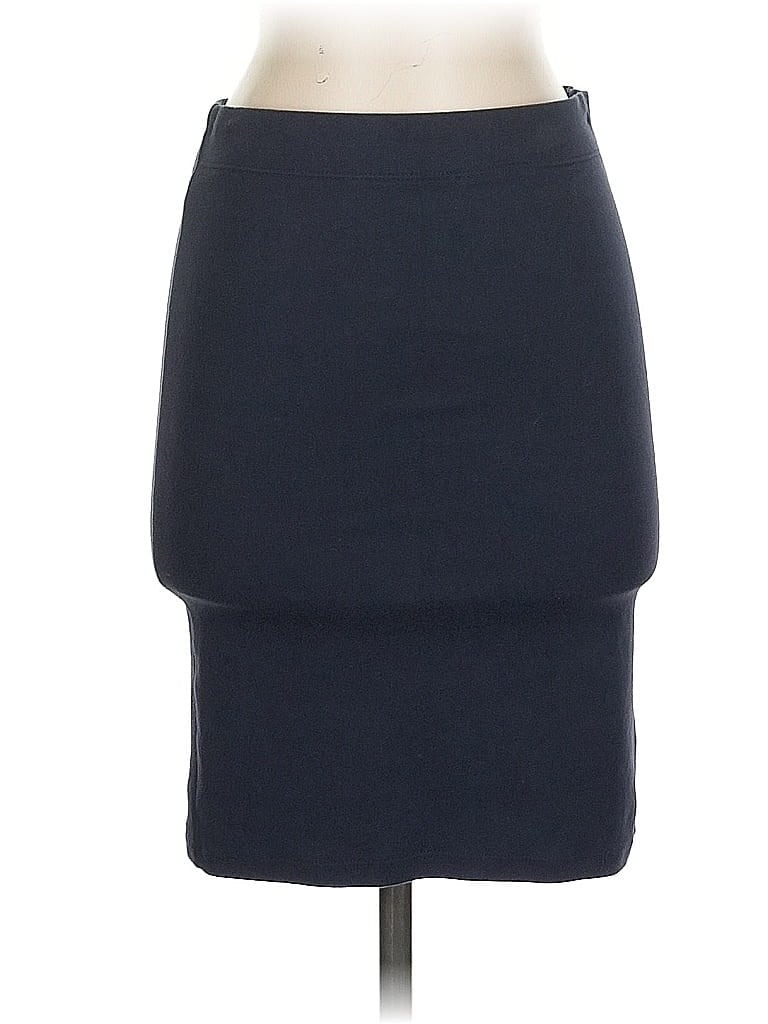 Click to view more detailed imagery on our partner's website Pre-owned Gap Casual Skirt In Blue