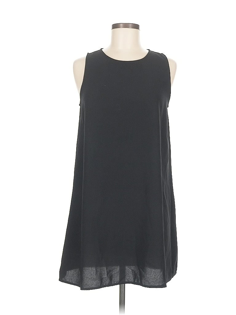 Click to view more detailed imagery on our partner's website Pre-owned Forever 21 Casual Dress In Black