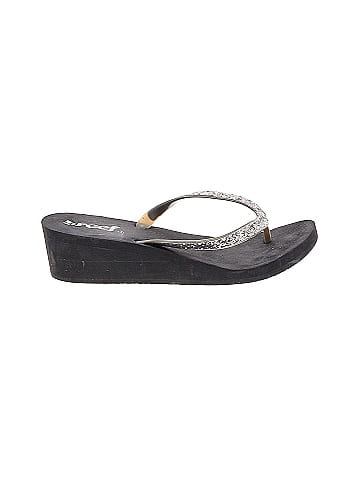 Reef Sandals (view 1)