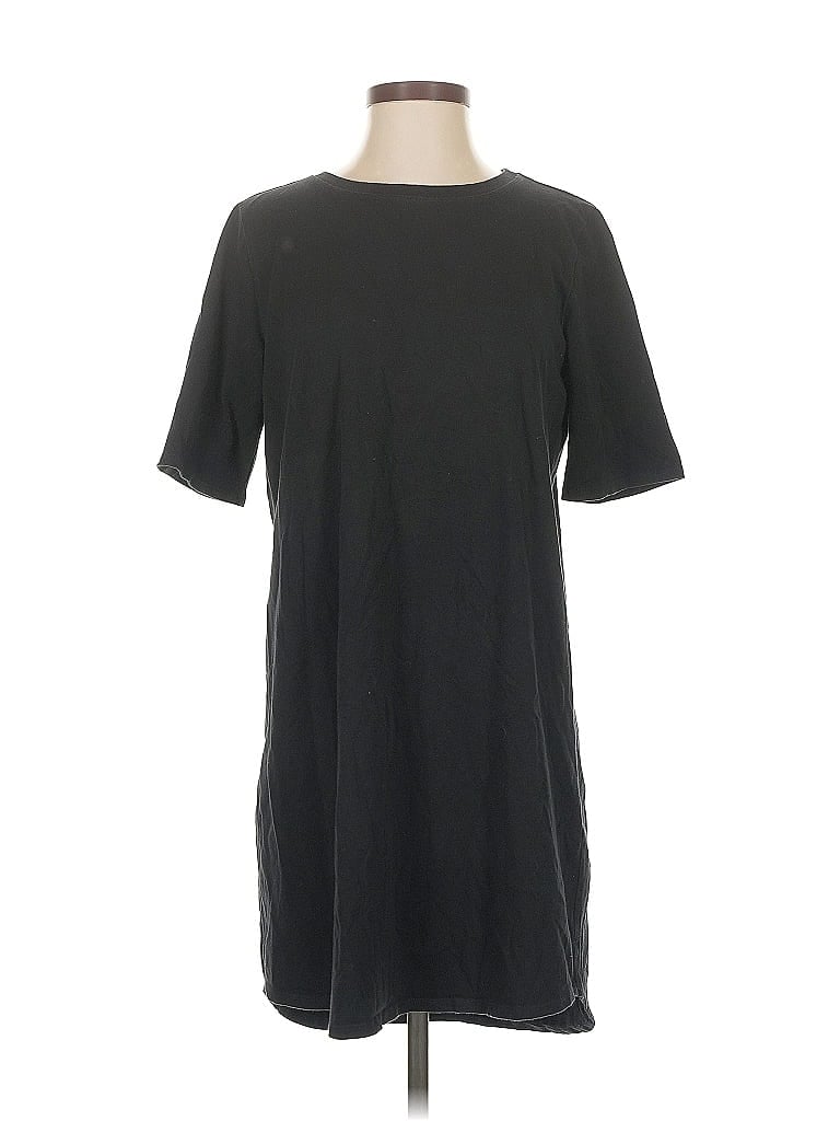 Click to view more detailed imagery on our partner's website Pre-owned Eileen Fisher Casual Dress In Black