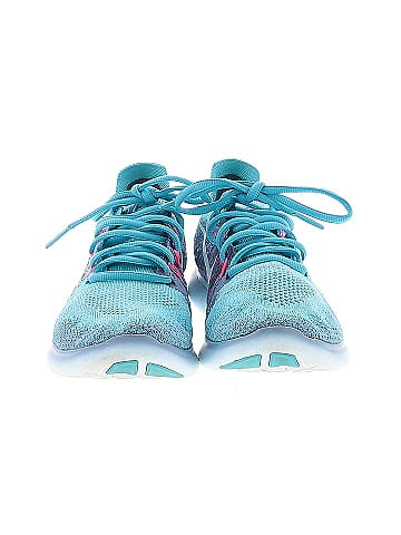 Nike Sneakers (view 2)