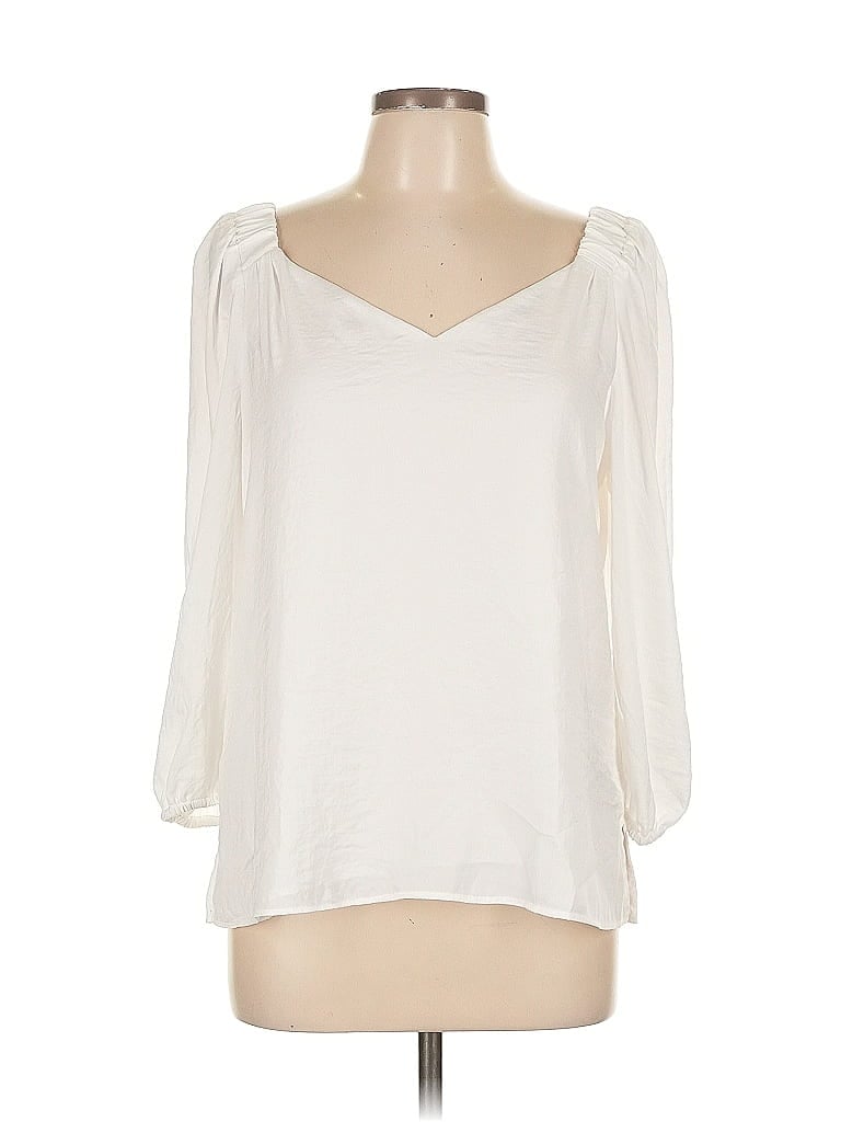 Click to view more detailed imagery on our partner's website Pre-owned Vince Camuto 3/4 Sleeve Blouse In White