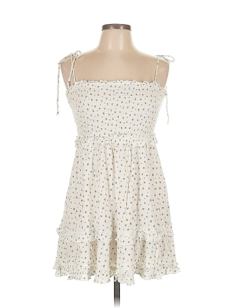 Pre-owned Forever 21 Casual Dress In White