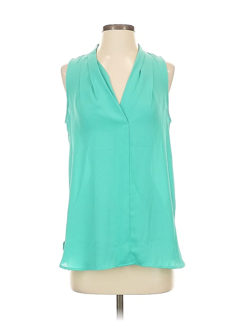 Pre-owned Vince Camuto Sleeveless Blouse In Blue