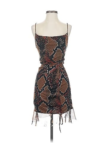 PrettyLittleThing Sleeveless Top (view 1)