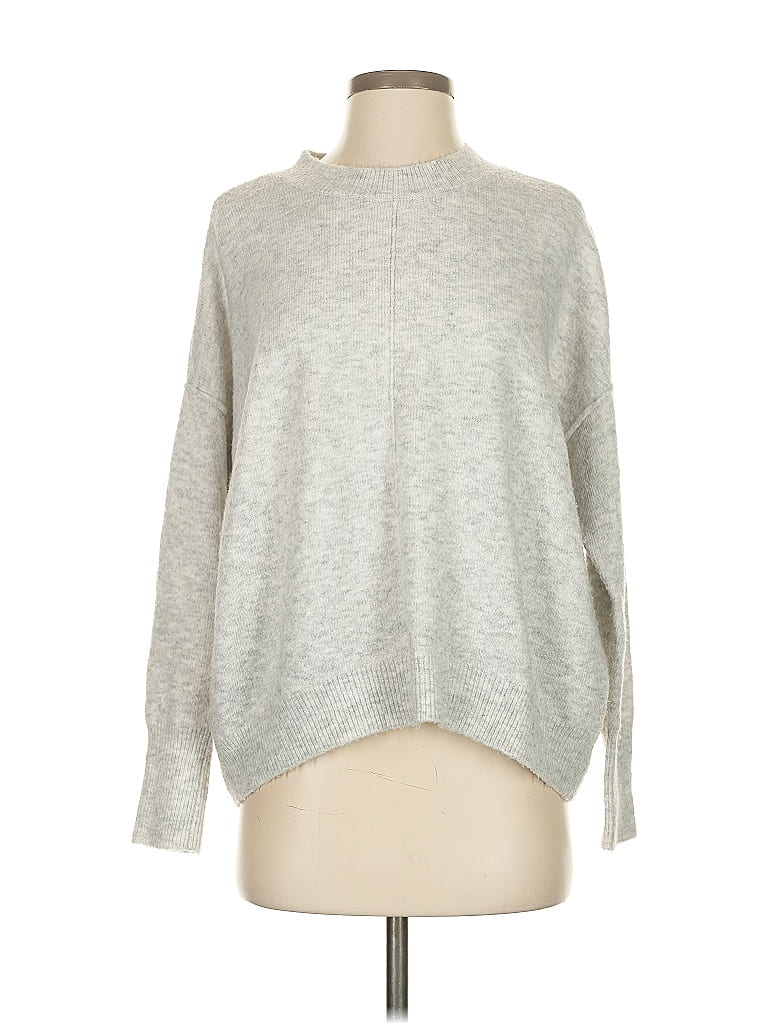 Pre-owned Vince Camuto Pullover Sweater In Gray