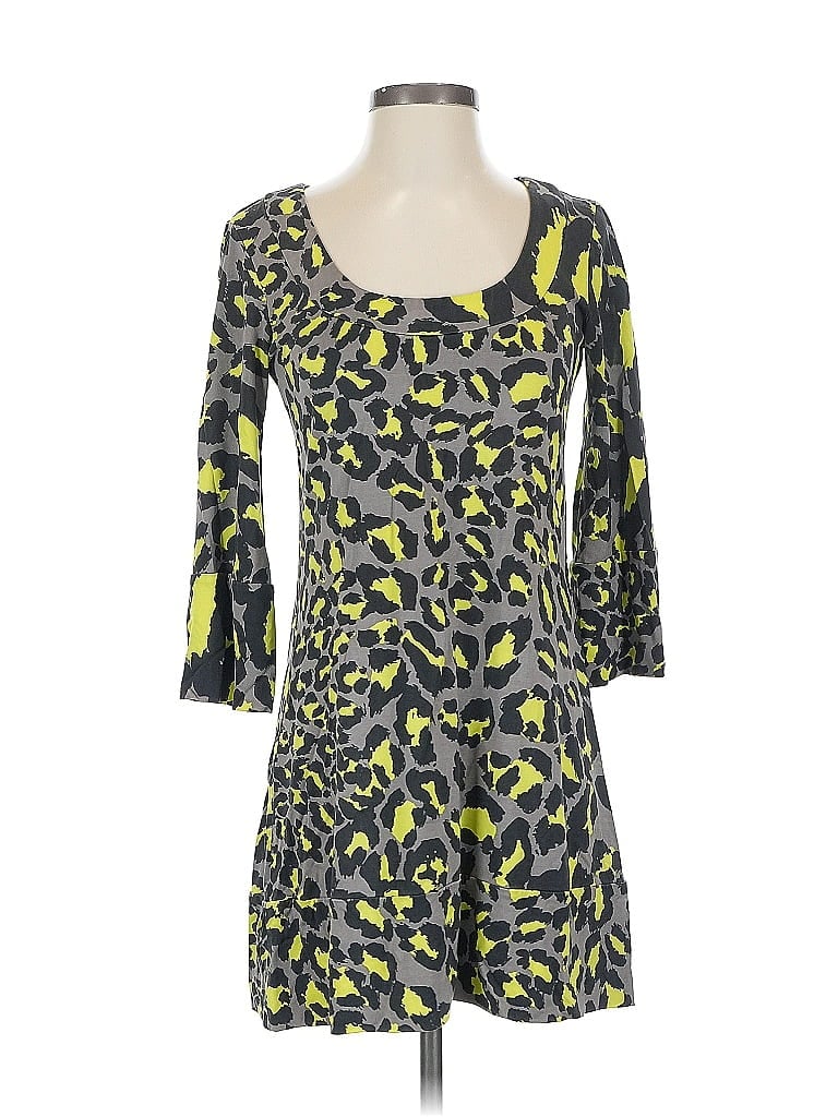 Pre-owned Diane Von Furstenberg Casual Dress In Gray