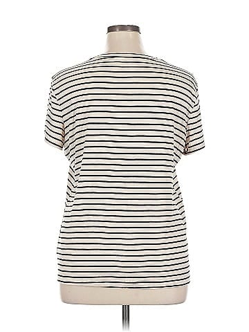 24/7 Maurices Short Sleeve T-Shirt (view 2)