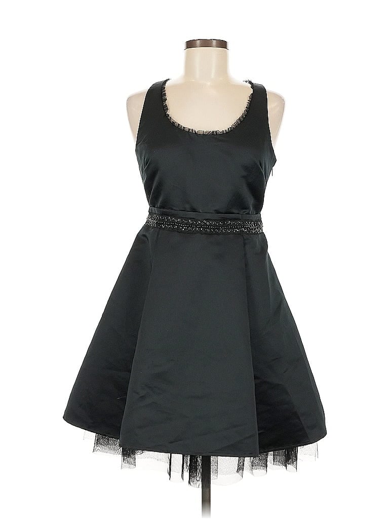 Click to view more detailed imagery on our partner's website Pre-owned Princess Vera Wang Cocktail Dress In Black