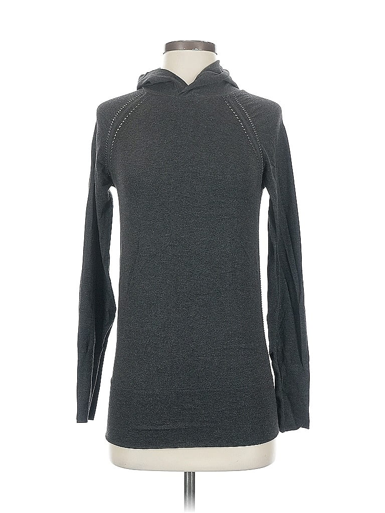 Click to view more detailed imagery on our partner's website Pre-owned Fabletics Turtleneck Sweater In Gray