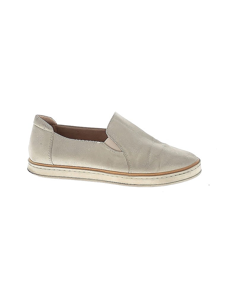 Pre-owned Soul Naturalizer Flats In Gray