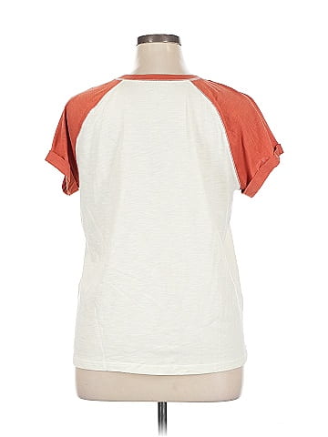 24/7 Maurices Short Sleeve T-Shirt (view 2)