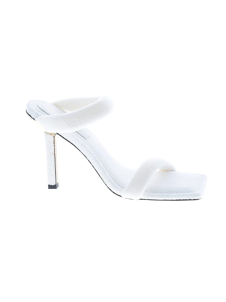 Pre-owned Good American Heels In White
