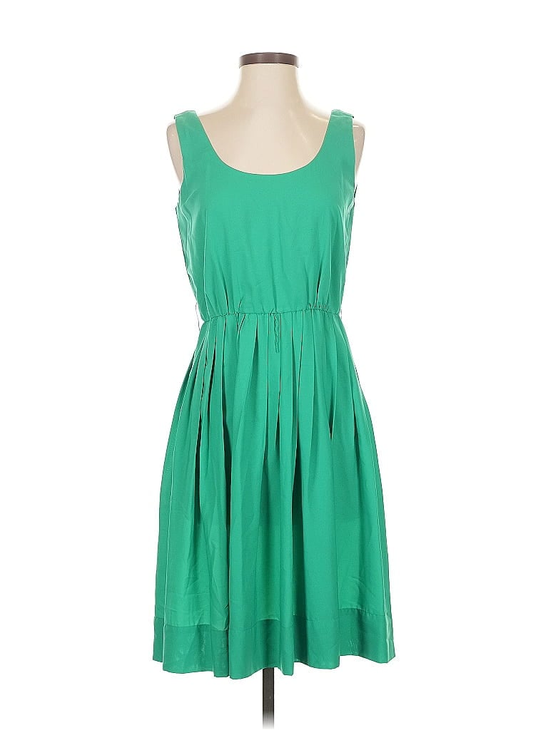 Click to view more detailed imagery on our partner's website Pre-owned Calvin Klein Casual Dress In Green