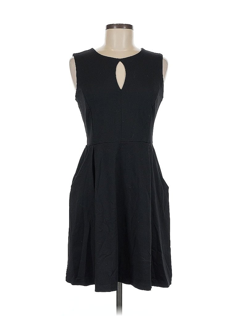 Click to view more detailed imagery on our partner's website Pre-owned Cynthia Rowley Cocktail Dress In Black