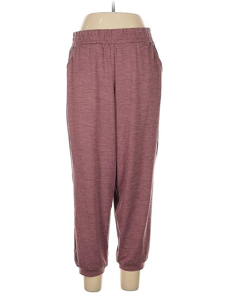 Pre-owned Torrid Casual Pants In Burgundy
