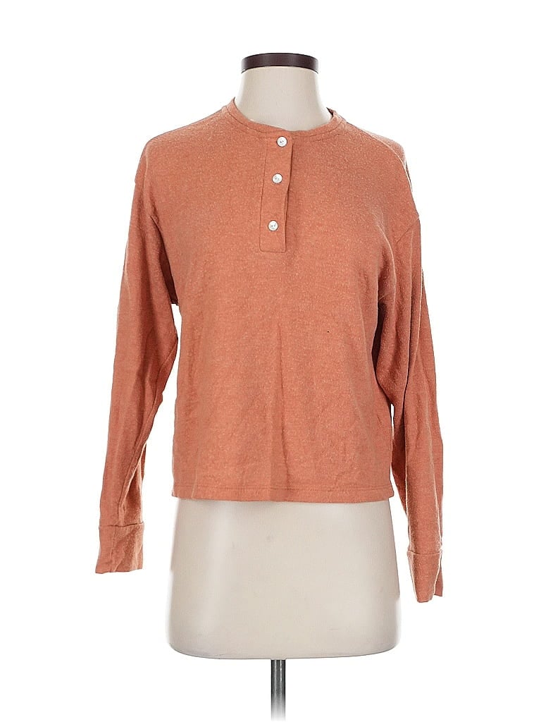 Click to view more detailed imagery on our partner's website Pre-owned Donni Pullover Sweater In Orange