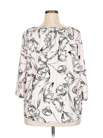 Roz & Ali 3/4 Sleeve Blouse (view 2)
