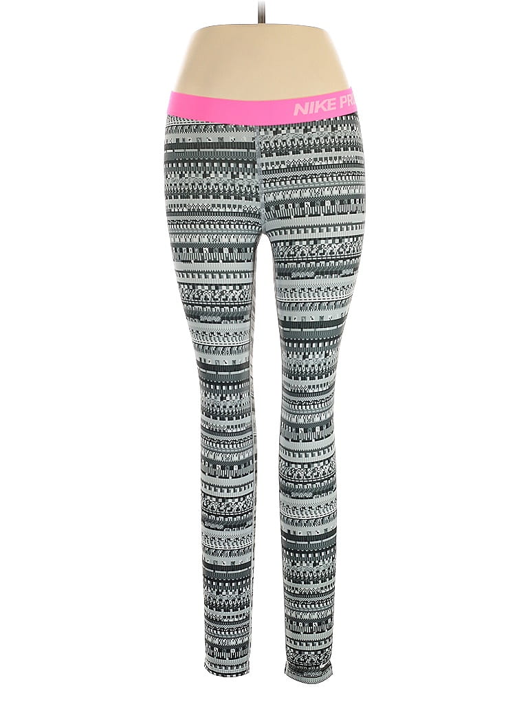 Click to view more detailed imagery on our partner's website Pre-owned Nike Yoga Pants In Pink