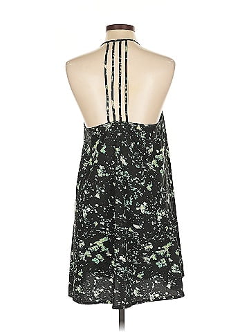 Hurley Sleeveless Top (view 2)