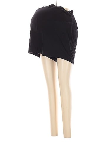 Old Navy - Maternity Shorts (view 1)