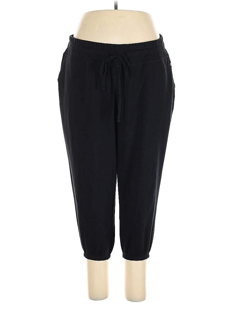 Pre-owned Livi Casual Pants In Black