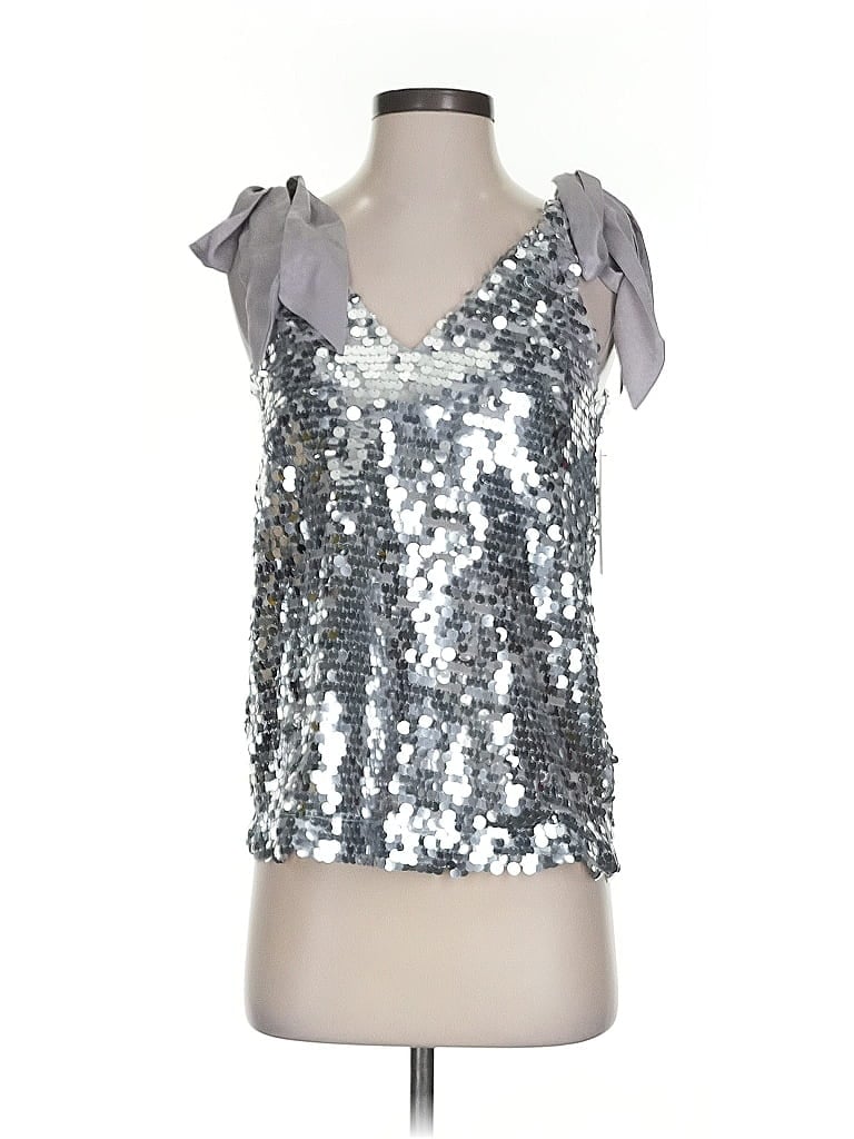 Pre-owned Aura Sleeveless Blouse In Silver