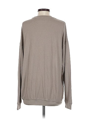 Alo Yoga Long Sleeve Top (view 2)
