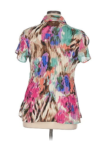 Sunny Leigh Short Sleeve Blouse (view 2)