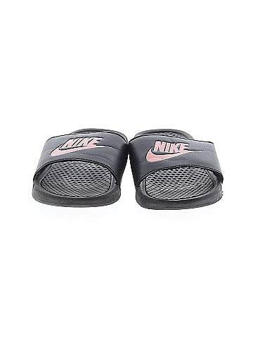 Nike Sandals (view 2)
