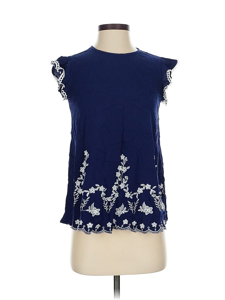 Click to view more detailed imagery on our partner's website Pre-owned Blu Pepper Sleeveless Blouse In Blue