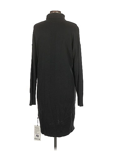 Lululemon Athletica Casual Dress (view 2)