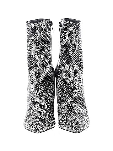 PrettyLittleThing Boots (view 2)