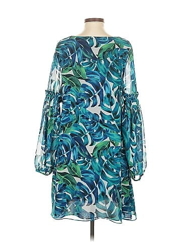 Chloe Oliver Casual Dress (view 2)