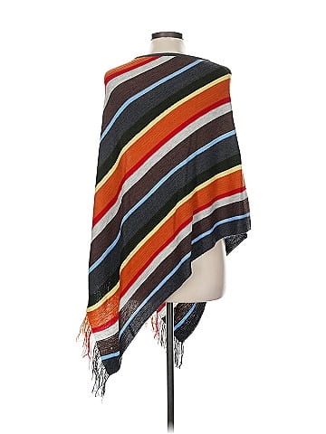 Kerisma Poncho (view 2)