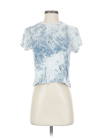 Lululemon Athletica Short Sleeve T-Shirt (view 1)