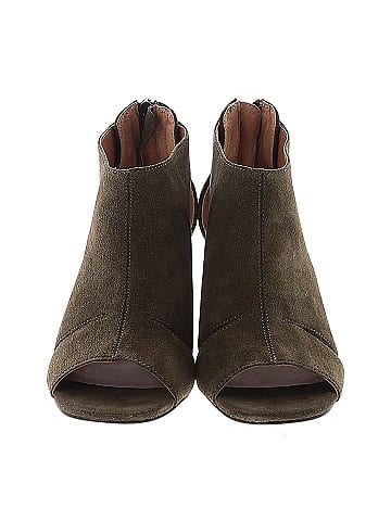 Donald J Pliner Heels (view 2)