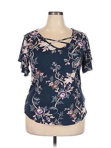 24/7 Maurices Short Sleeve T-Shirt (view 1)