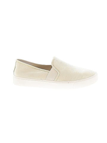 Vince. Sneakers (view 1)