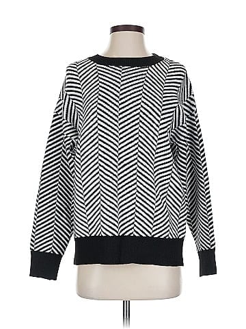 Dokotoo Pullover Sweater (view 1)