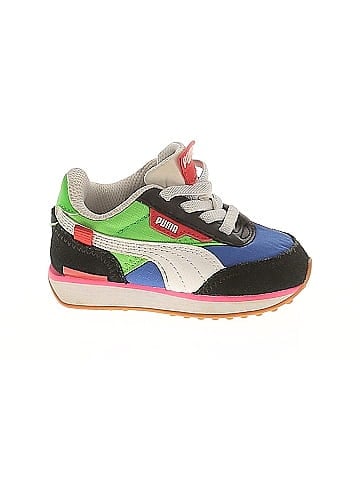 Puma Sneakers (view 1)