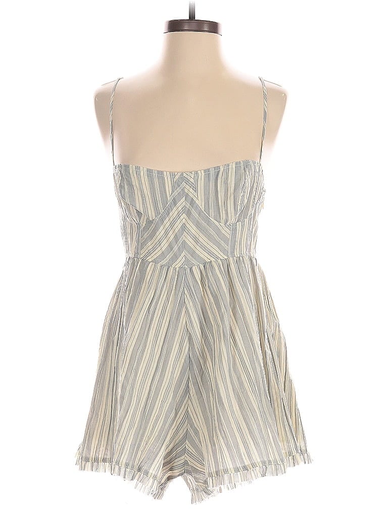 Pre-owned Urban Outfitters Romper In Gray