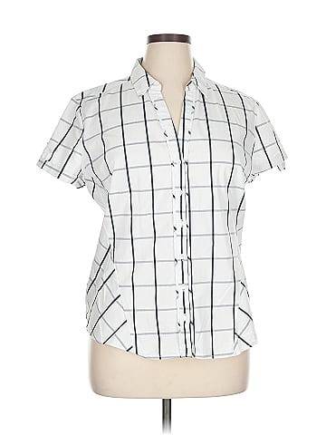 7th Avenue Design Studio New York & Company Short Sleeve Blouse (view 1)