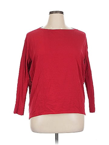 Lululemon Athletica 3/4 Sleeve T-Shirt (view 1)