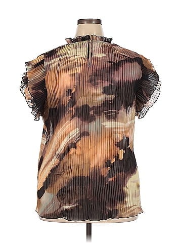 City Chic Short Sleeve Blouse (view 2)